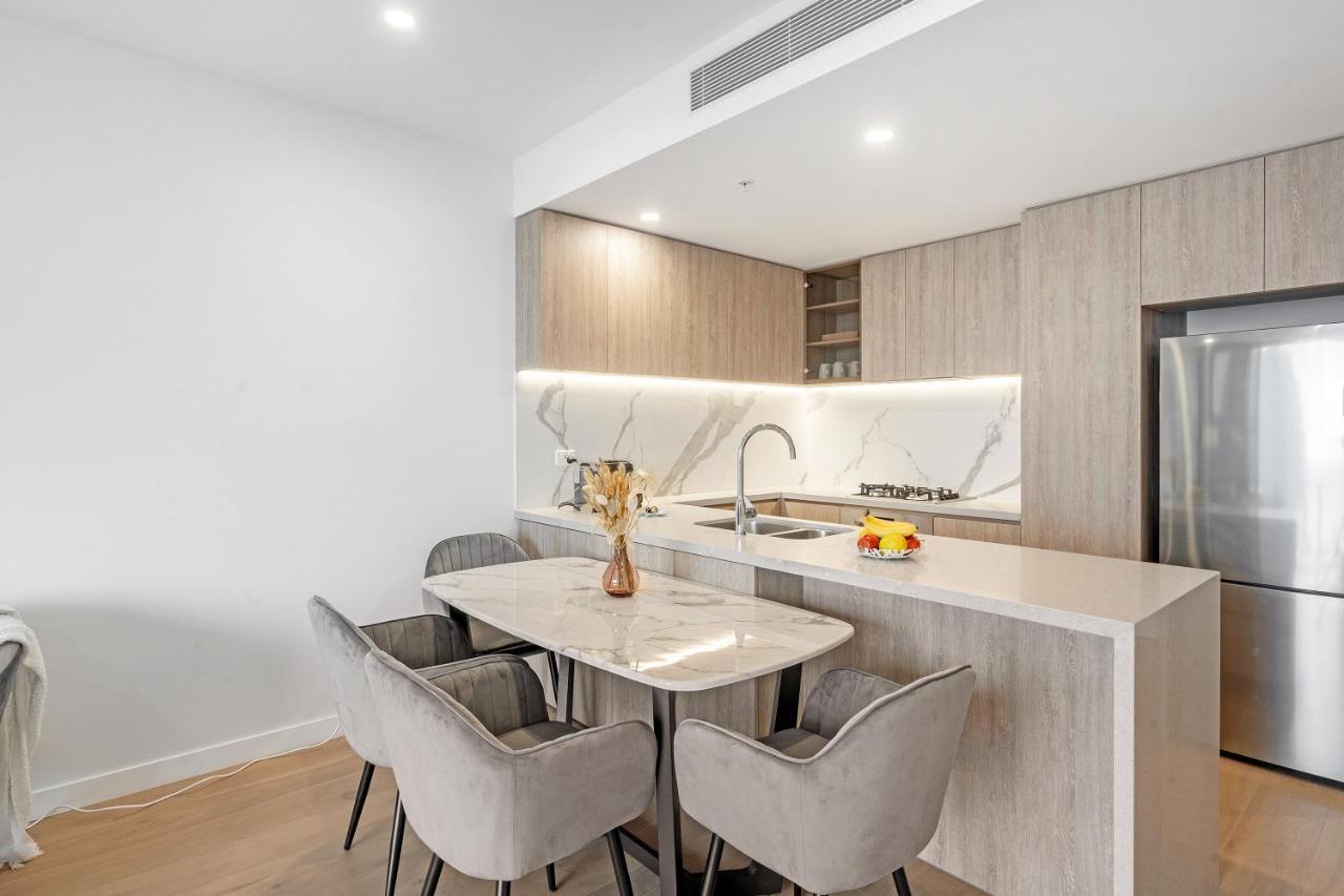 Lamour Ocean View Apartment I In Casino Broadbeach - Free Parking-195Cm Gold Coast Exterior photo