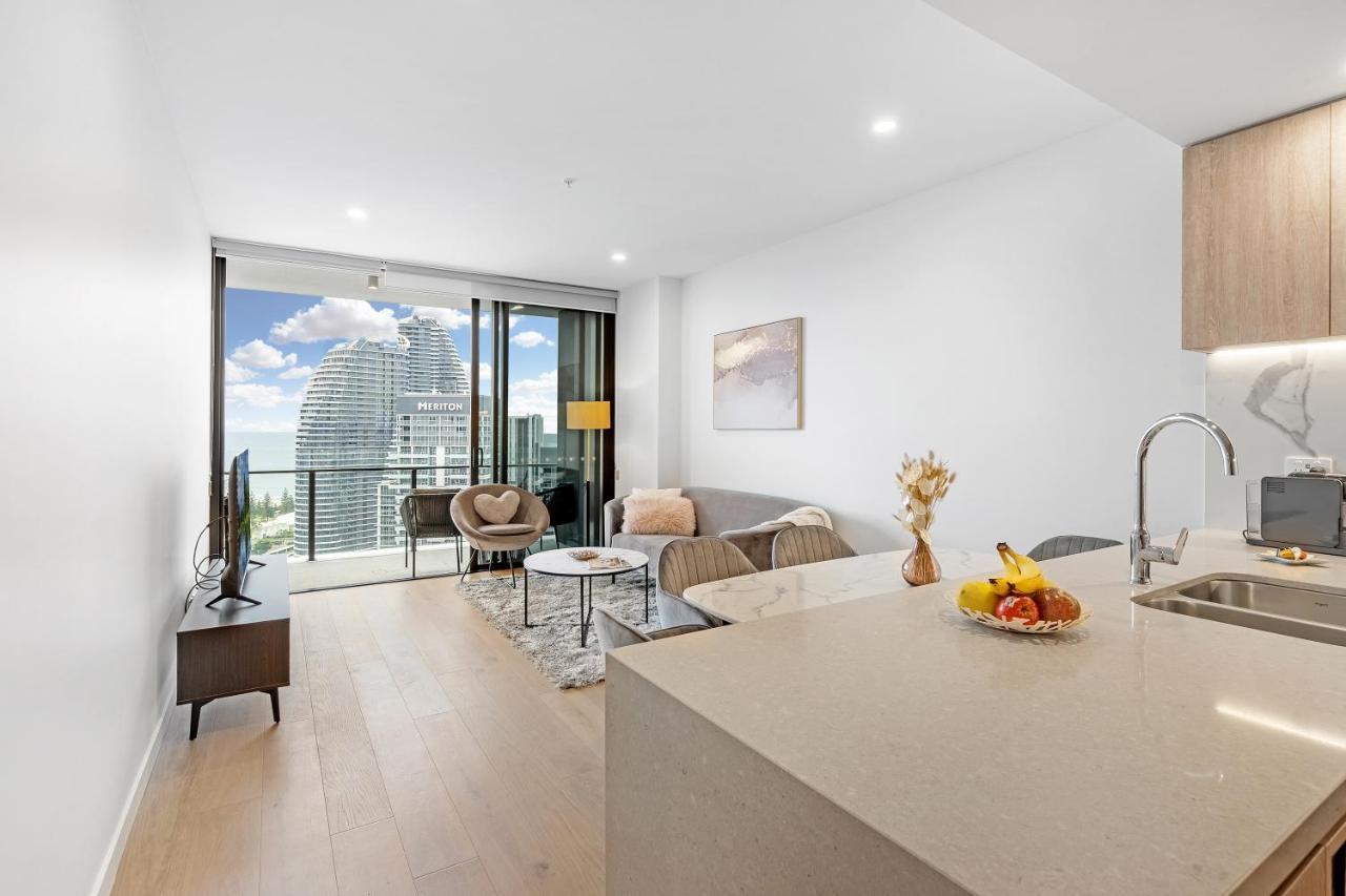 Lamour Ocean View Apartment I In Casino Broadbeach - Free Parking-195Cm Gold Coast Exterior photo