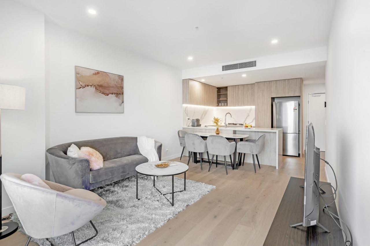 Lamour Ocean View Apartment I In Casino Broadbeach - Free Parking-195Cm Gold Coast Exterior photo