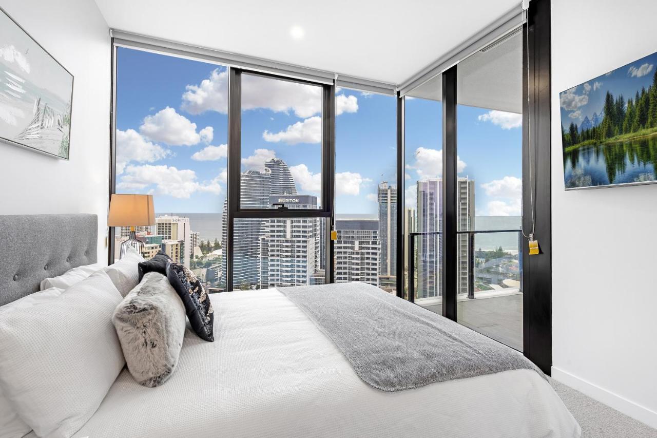 Lamour Ocean View Apartment I In Casino Broadbeach - Free Parking-195Cm Gold Coast Exterior photo